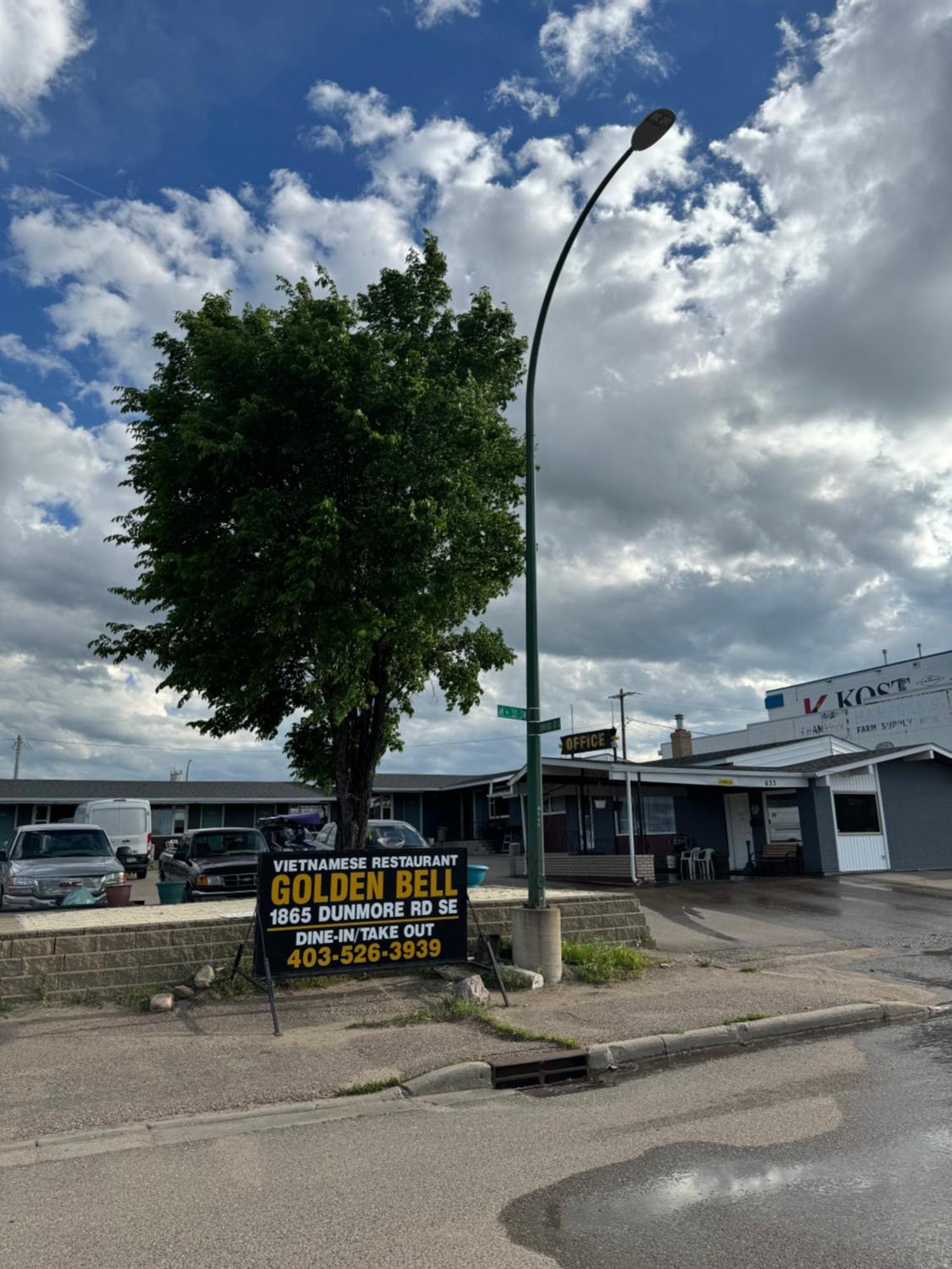 Ace Crown Motel Medicine Hat Εξωτερικό φωτογραφία