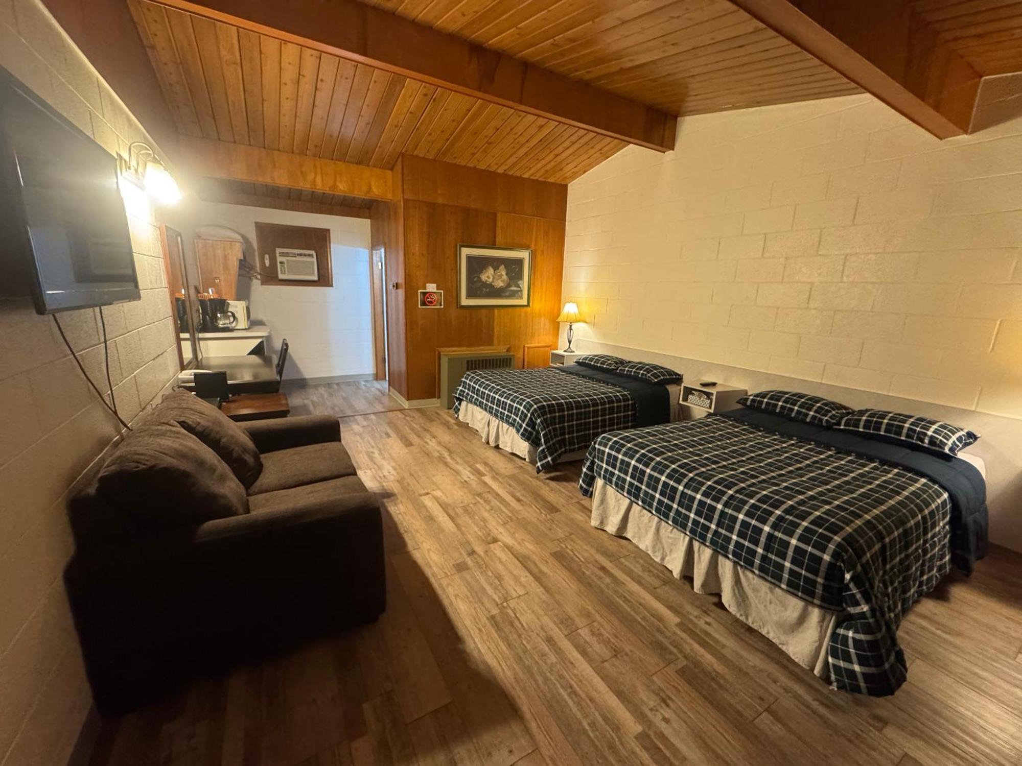 Ace Crown Motel Medicine Hat Εξωτερικό φωτογραφία